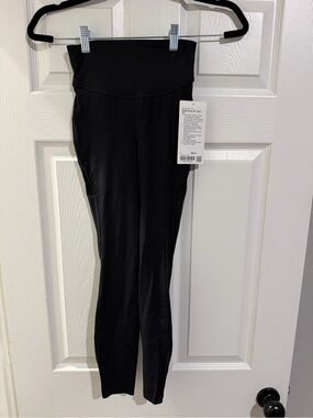 Lululemon Base Pace HR Tight 25”